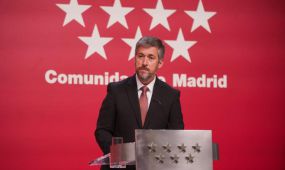 La Comunidad de Madrid ha aprobado una inversión de 145 millones de euros en centros y servicios para personas dependientes en la capital, lo que represent