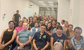 La teleasistencia se posiciona como una herramienta clave que combina tecnología, profesionalidad y vocación para brindar apoyo a las personas. Este servic
